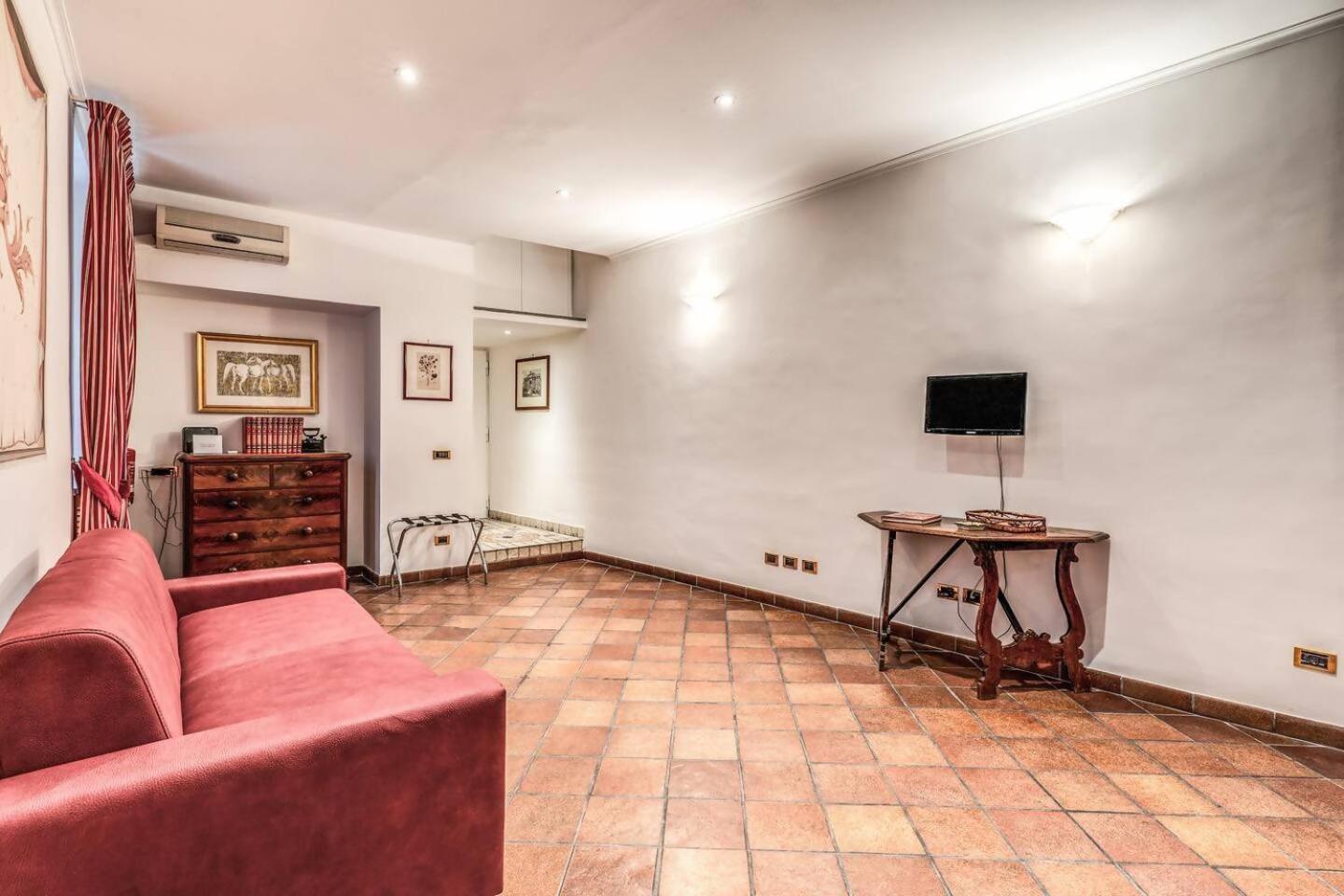 Cozy Flat In Trevi Fountain Apartment Rome Bagian luar foto