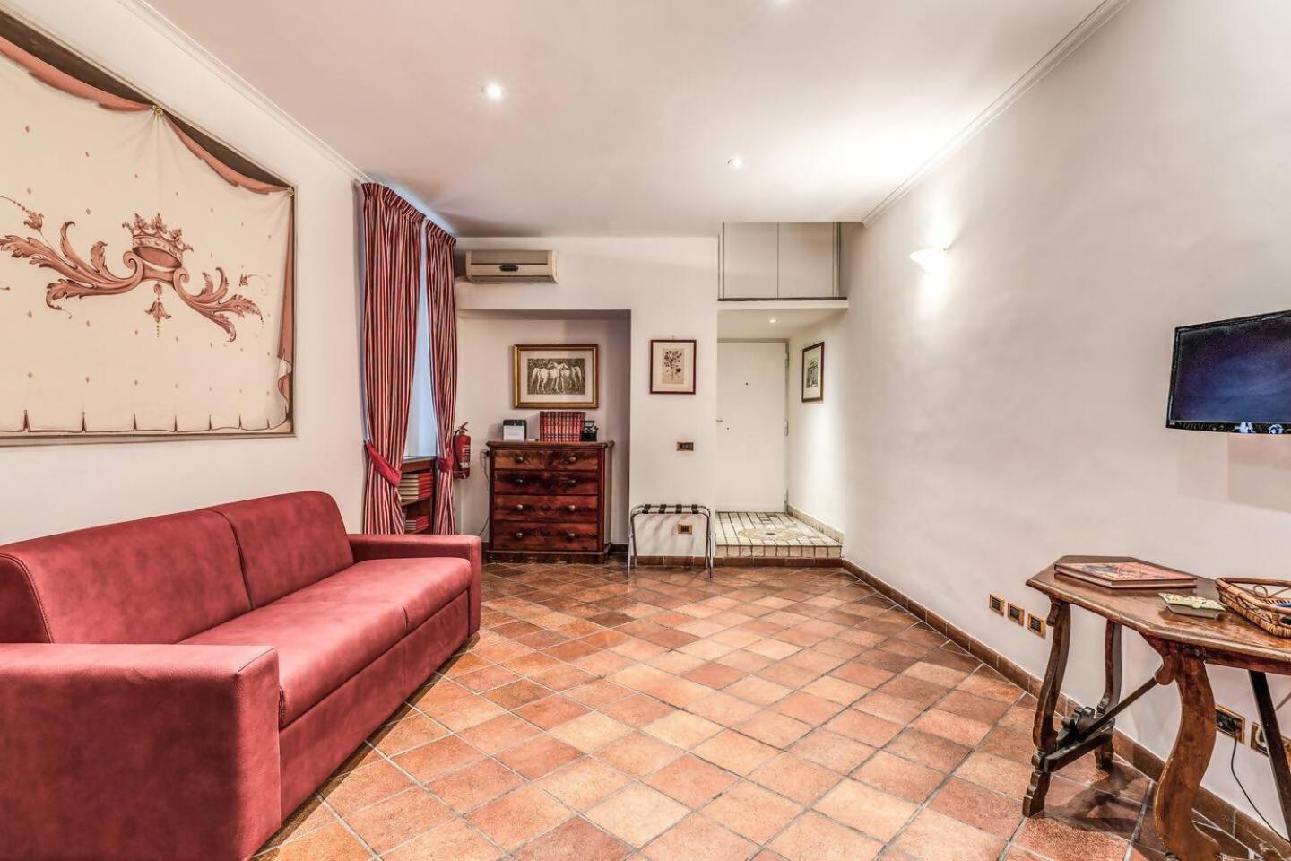 Cozy Flat In Trevi Fountain Apartment Rome Bagian luar foto