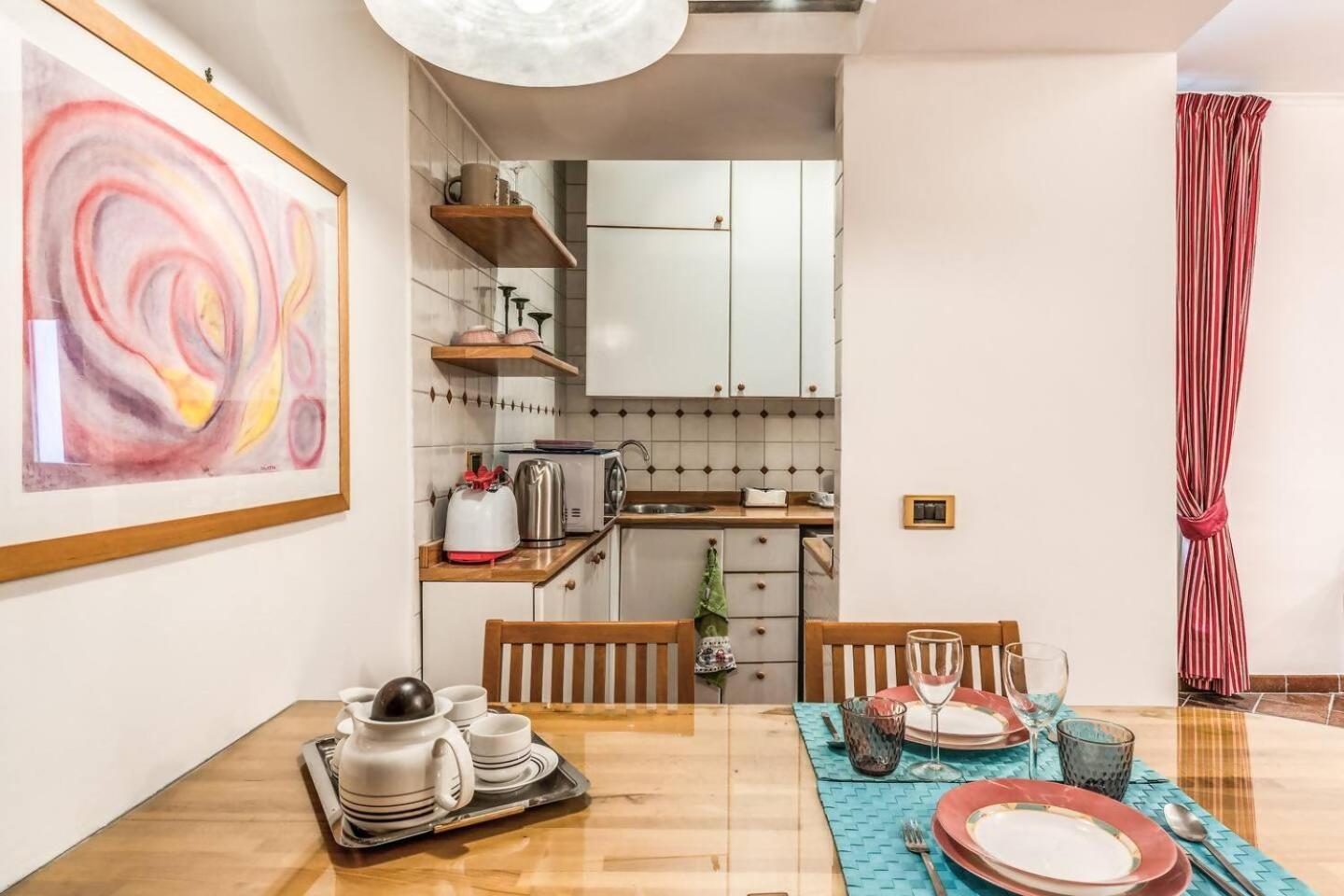 Cozy Flat In Trevi Fountain Apartment Rome Bagian luar foto