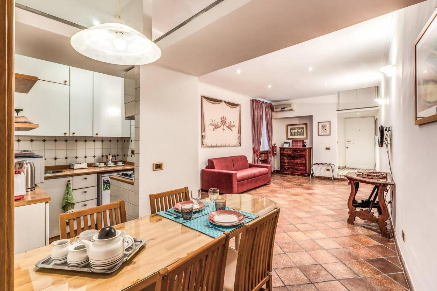 Cozy Flat In Trevi Fountain Apartment Rome Bagian luar foto