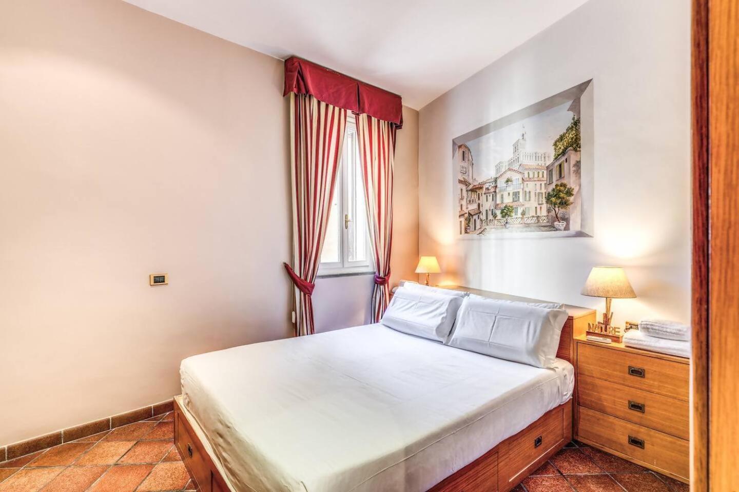 Cozy Flat In Trevi Fountain Apartment Rome Bagian luar foto